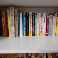  300 libri  romanzi gialli thriller 