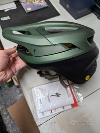 Specialized Camber Mips