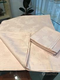 Tovaglia in lino di Fiandra