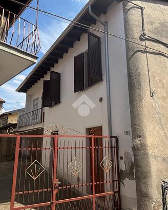3 LOCALI A DIVIGNANO