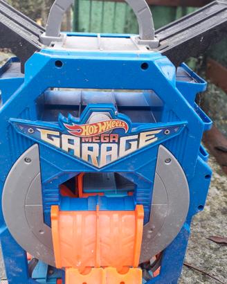 hot wheels garage
