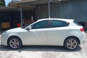 ALFA ROMEO Giulietta (2010-21) - 2011