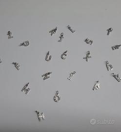 Ciondolini lettere oro 750 e diamantini