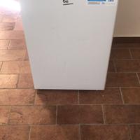 Congelatore beko 104 litri