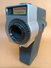 Cinepresa a pellicola vintage Vernon 18/28 zoom 8