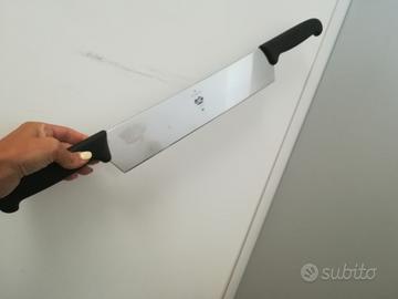 coltello taglia formaggio victorinox