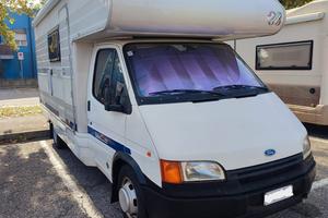 Camper Ford Elnagh PokerPlus 106
