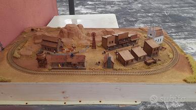 Plastico ferroviario in stile Far West