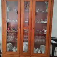  vetrina e credenza per sala.