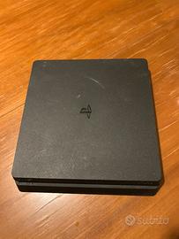 Ps4 pro  slim 1 Tb
