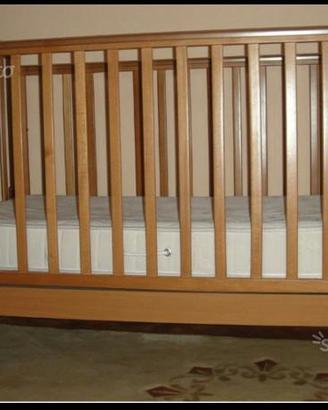 Lettino. Con sponde e cassettone