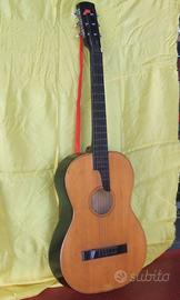 Chitarra classica d'epoca