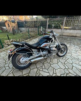 BMW r1200c