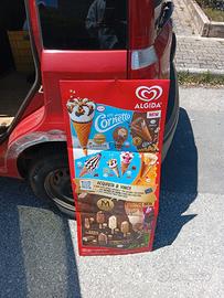 Insegna smaltata