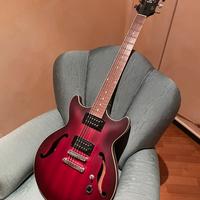 Chitarra semi acustica Ibanez