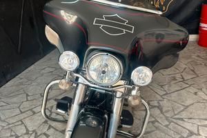Harley-davidson FLHTCU Ultra Classic Electra Glide