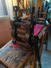 LAMINATOIO Oreficeria XVII  XVIII Secolo  Museale