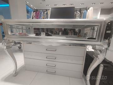 arredamento - tavolo con base in vetro