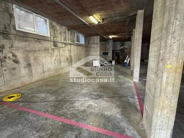 Box / Garage di 56 m² a Rovereto
