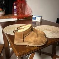 Ugg scarpe
