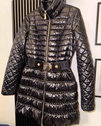 Cappotto di Guess come nuovo