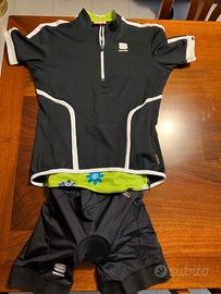 Tuta sportiva da donna