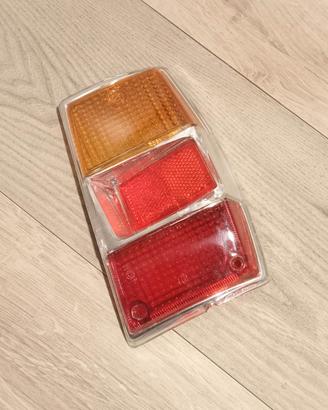 Plastica posteriore Destra  Renault R 6.