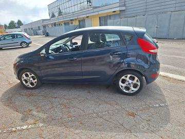 Ford Fiesta 1.2 82 CV 5 porte Titanium