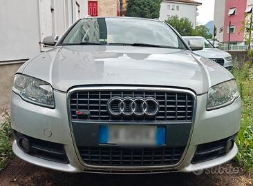 Audi A4 Avant 2.0 TDI S-Line (con gancio traino)
