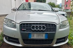 Audi A4 Avant 2.0 TDI S-Line (con gancio traino)