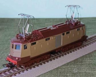 locomotore Lima E424 143 