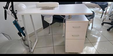 Tavolo manicure