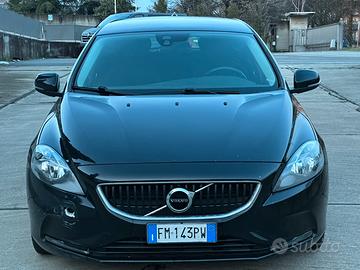VOLVO V40 EURO 6