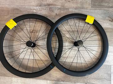 SALDI! RUOTE SHIMANO CARBON  105 DISC