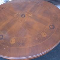 Tavolo tondo in legno massello
