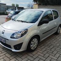RENAULT TWINGO 1.2 16V 75 CV YAHOO