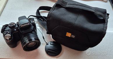 macchina fotografica Fujifilm fine pix S4300