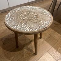 Tavolino legno di design