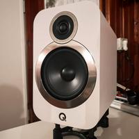 Casse Acustiche Q Acoustics 3030i bianche