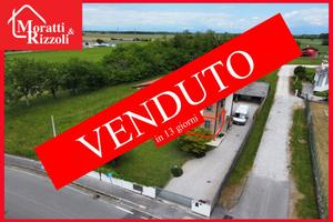 APPARTAMENTO BICAMERE in villetta bifamiliare a Sa