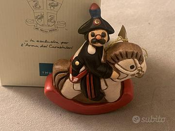 Carabiniere su cavallo a dondolo Thun