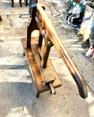 Imbottigliatrici vino+giochi antichi +carrello