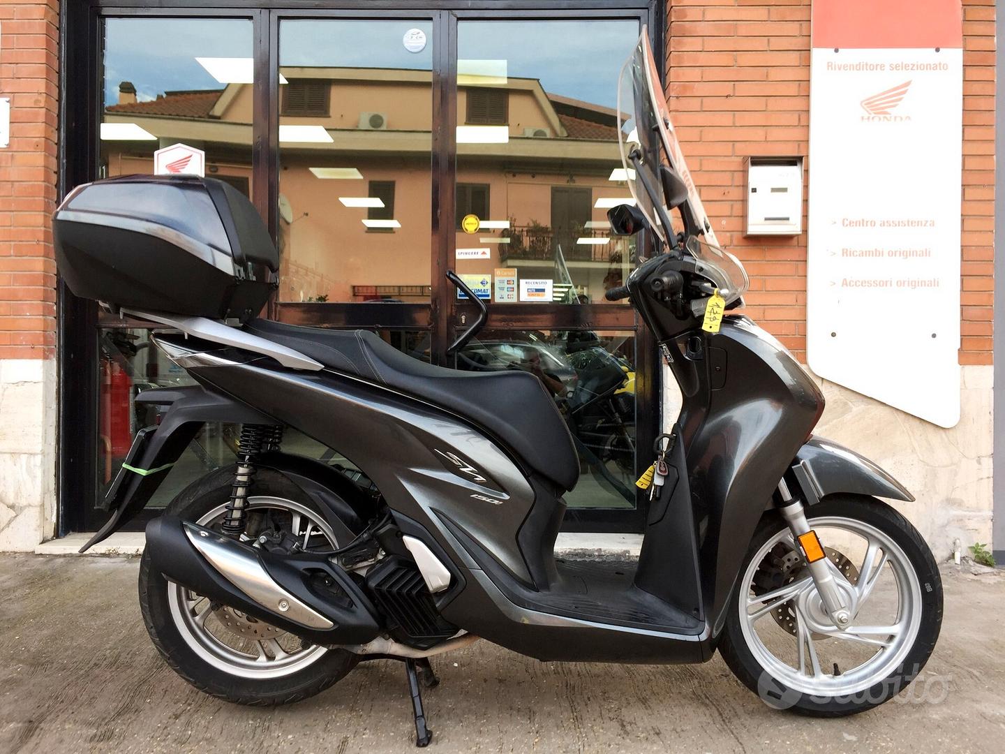 Honda Sh Scooter Subito Subito Motofollia Honda Sh 150 Subito