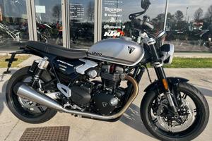 TRIUMPH Speed Twin 1200