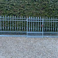 Cancello scorrevole piu pedonale