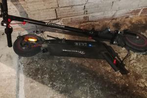 Monopattino per pezzi di ricambio