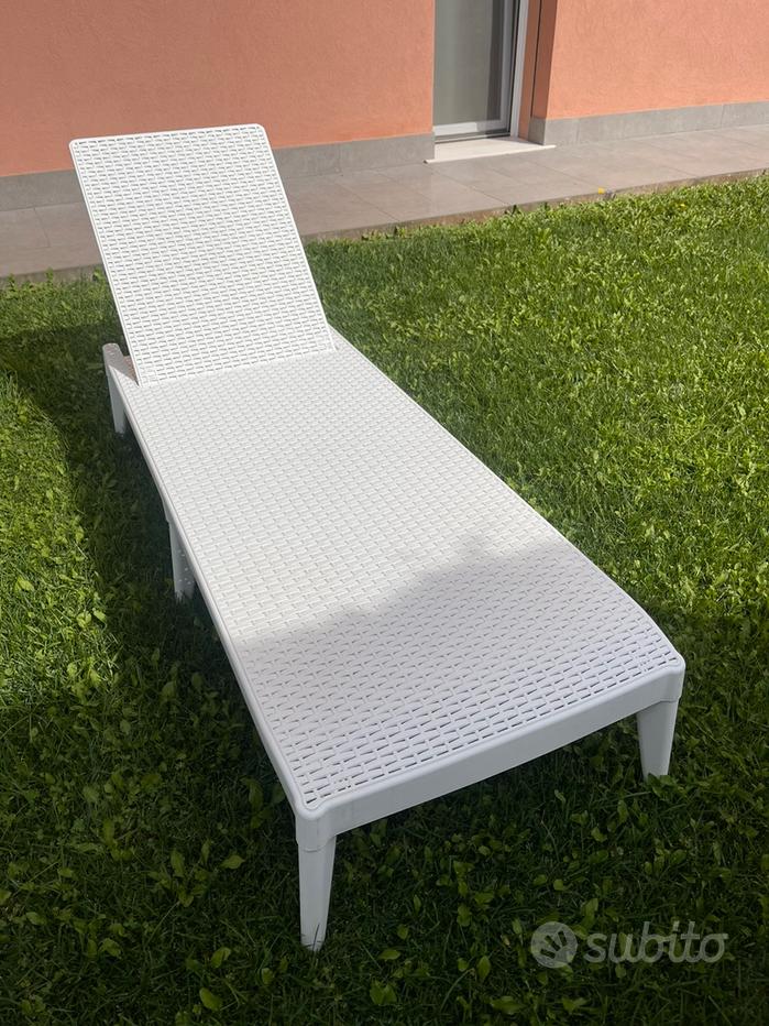 Lettini Prendisole Sdraio Rattan Offerte Lettino Mare In Resina