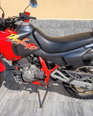  Honda nx 650 Dominator