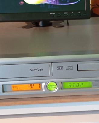 Videoregistratore SHARP DV-NC con monitor LCD 