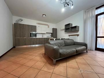 Centralissimo, trilocale arredato, termoautonomo